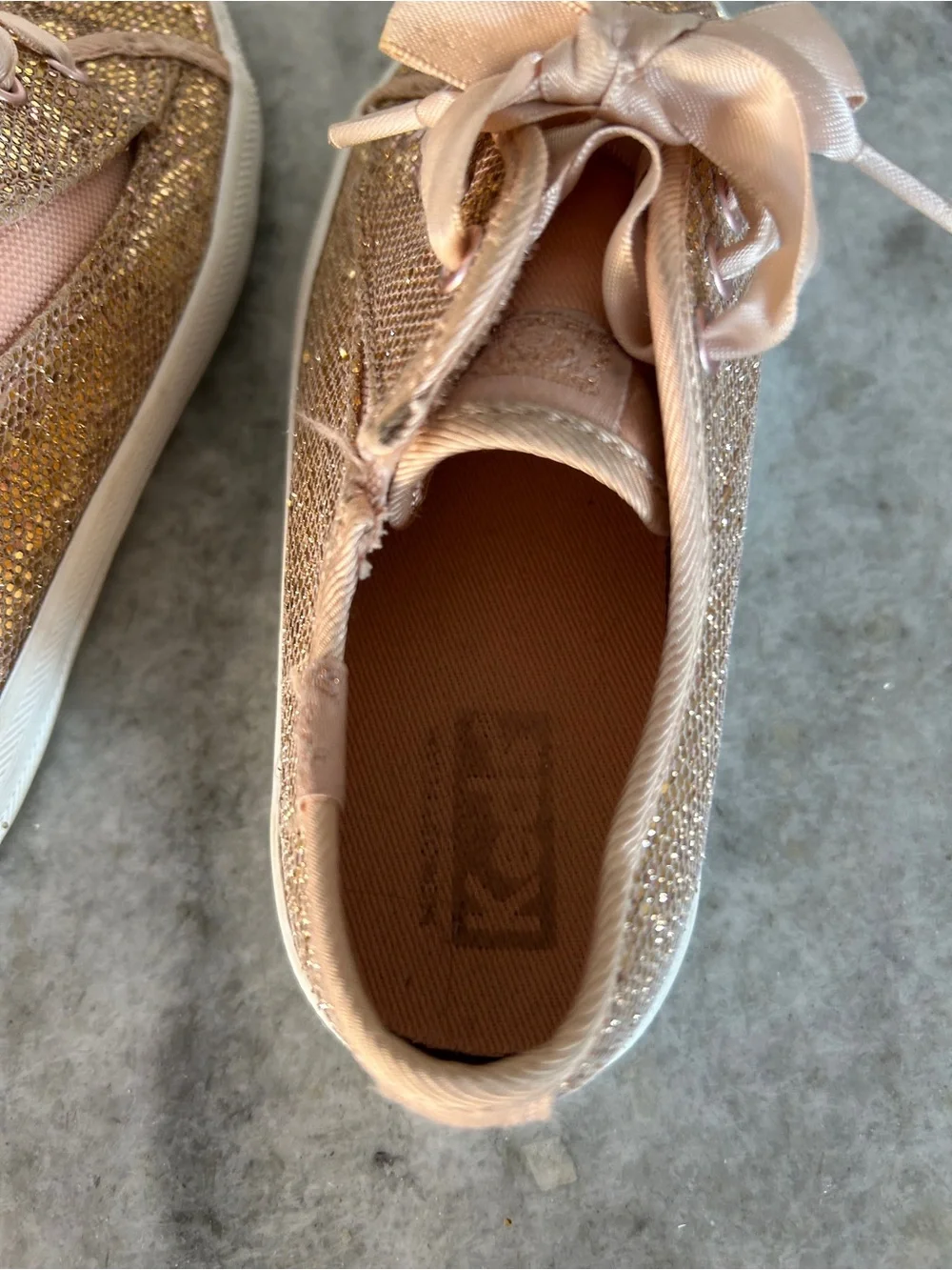 Keds Kids Pink Gold Glitter Ribbon Lace Sneakers Size 10